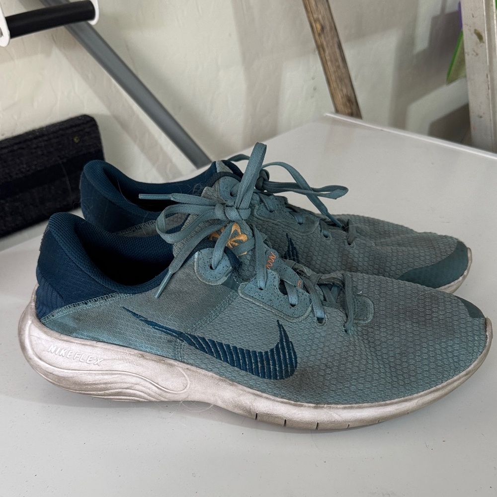 Nike Blue Athletic Shoes